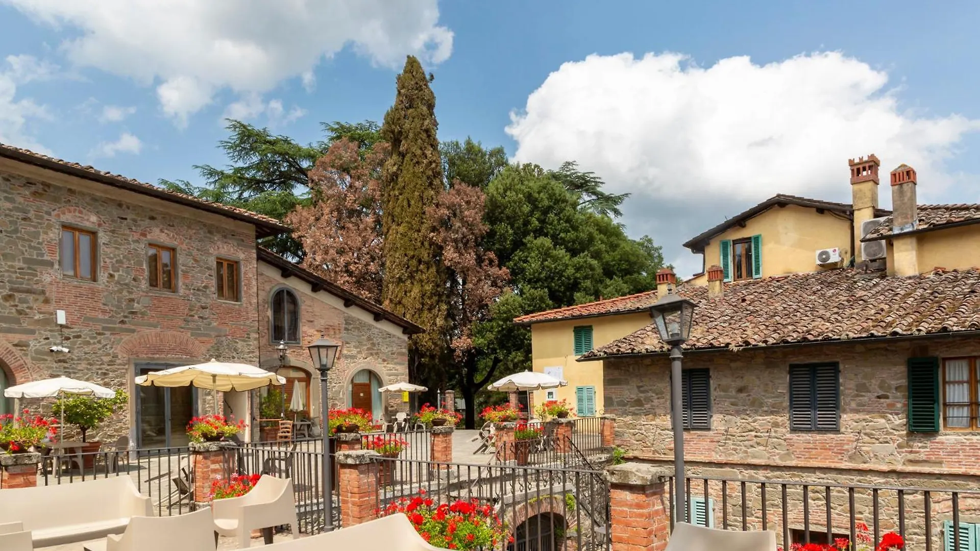 Villa Norcenni Aparthotel Figline Valdarno Italy